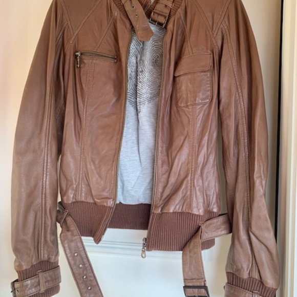 Bomber leather jacket - Picture 2 of 8